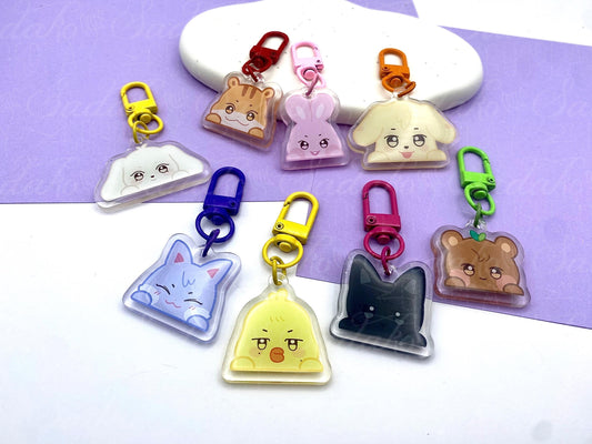 Aniteez Peeker Mini Keychain