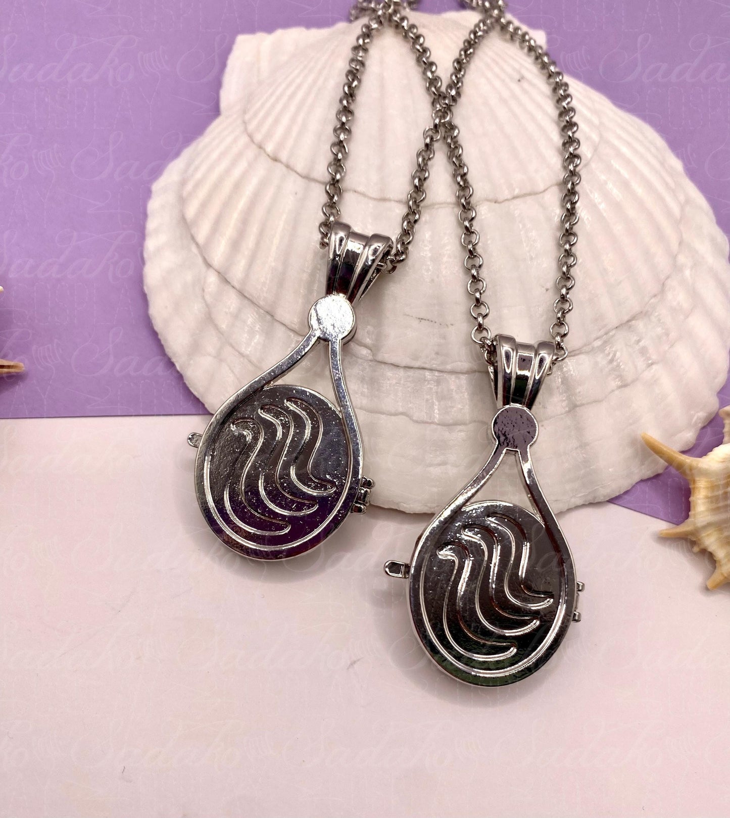 Meerjungfrau Schmuck Amulett silbern mit farbigem Stein, H2O just add water