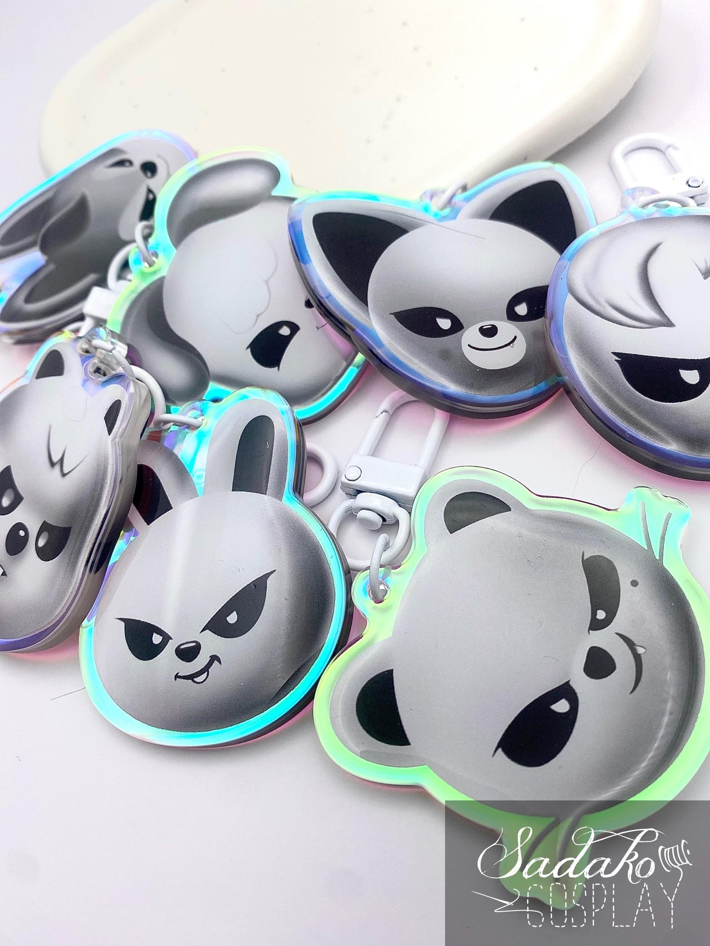 Evil SKZOO Holo laser Keychain, Stray Kids K-Pop holographischer Schlüssel Anhänger