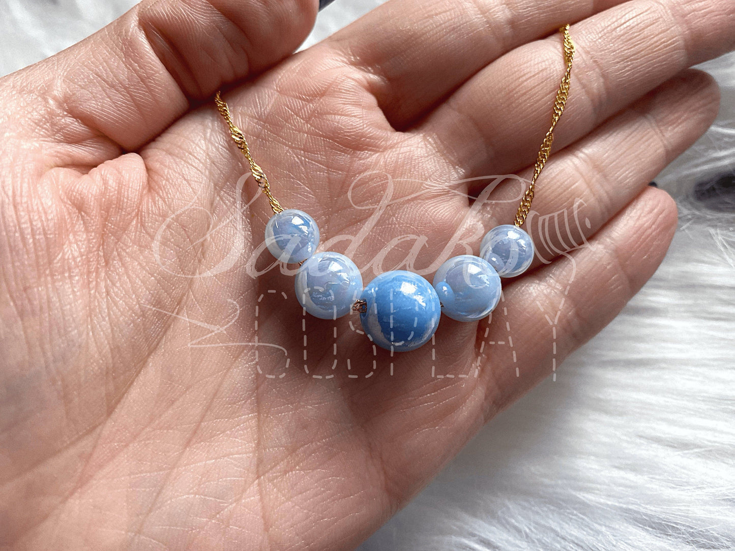 Elina Schmetterling Halskette mit künstlichen Perlen