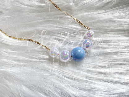 Elina Schmetterling Halskette mit künstlichen Perlen