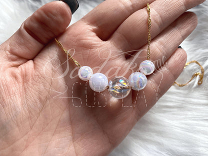 Elina Schmetterling Halskette mit künstlichen Perlen