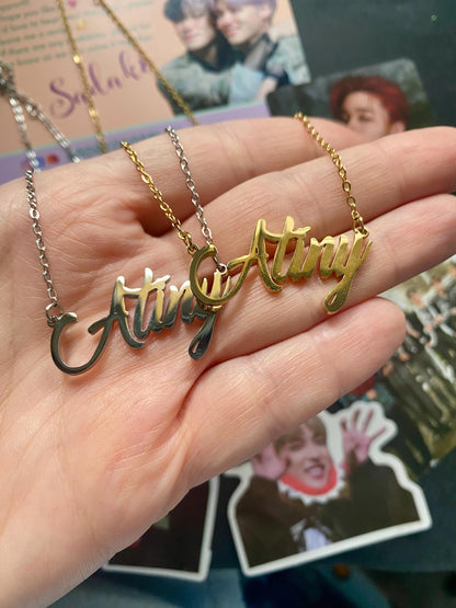 ATEEZ Atiny Halskette, silbern oder golden