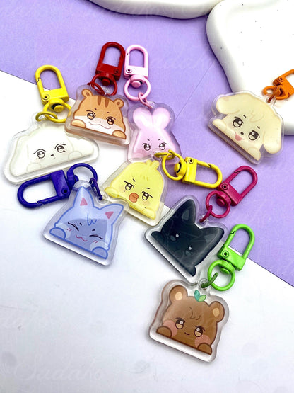 Aniteez Peeker Mini Keychain