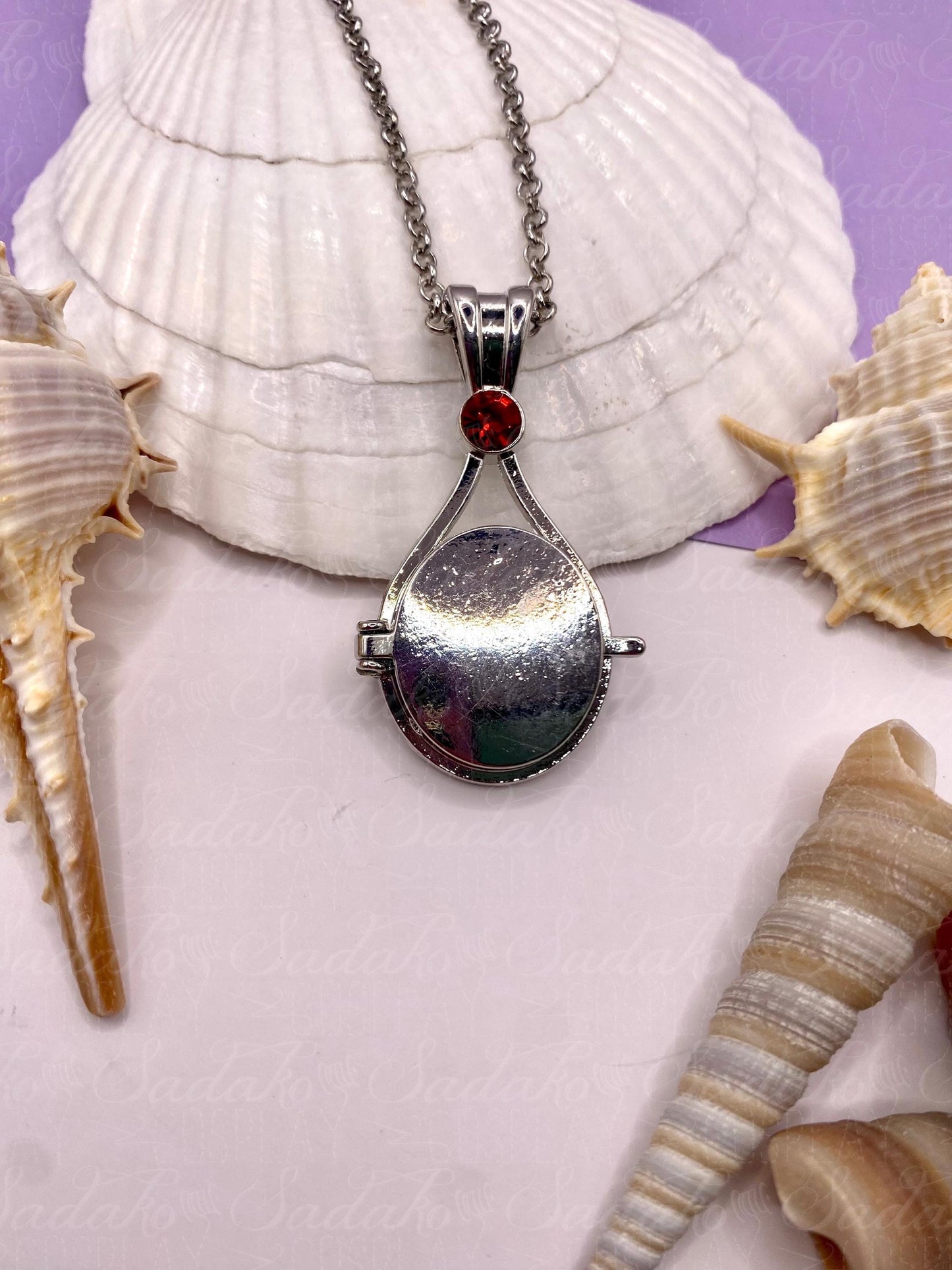 Meerjungfrau Schmuck Amulett silbern mit farbigem Stein, H2O just add water