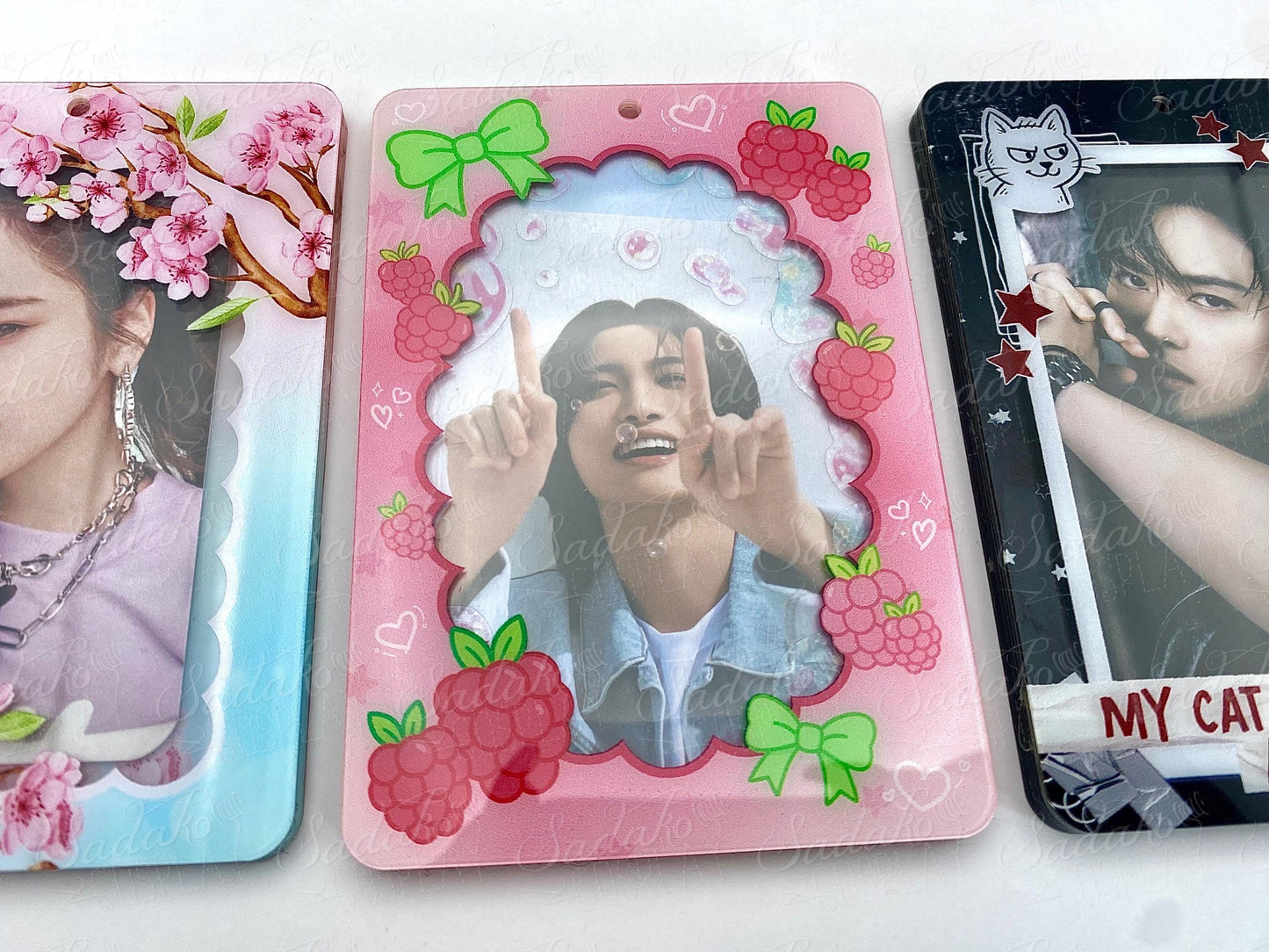 Himbeere K-Pop Photocard Holder