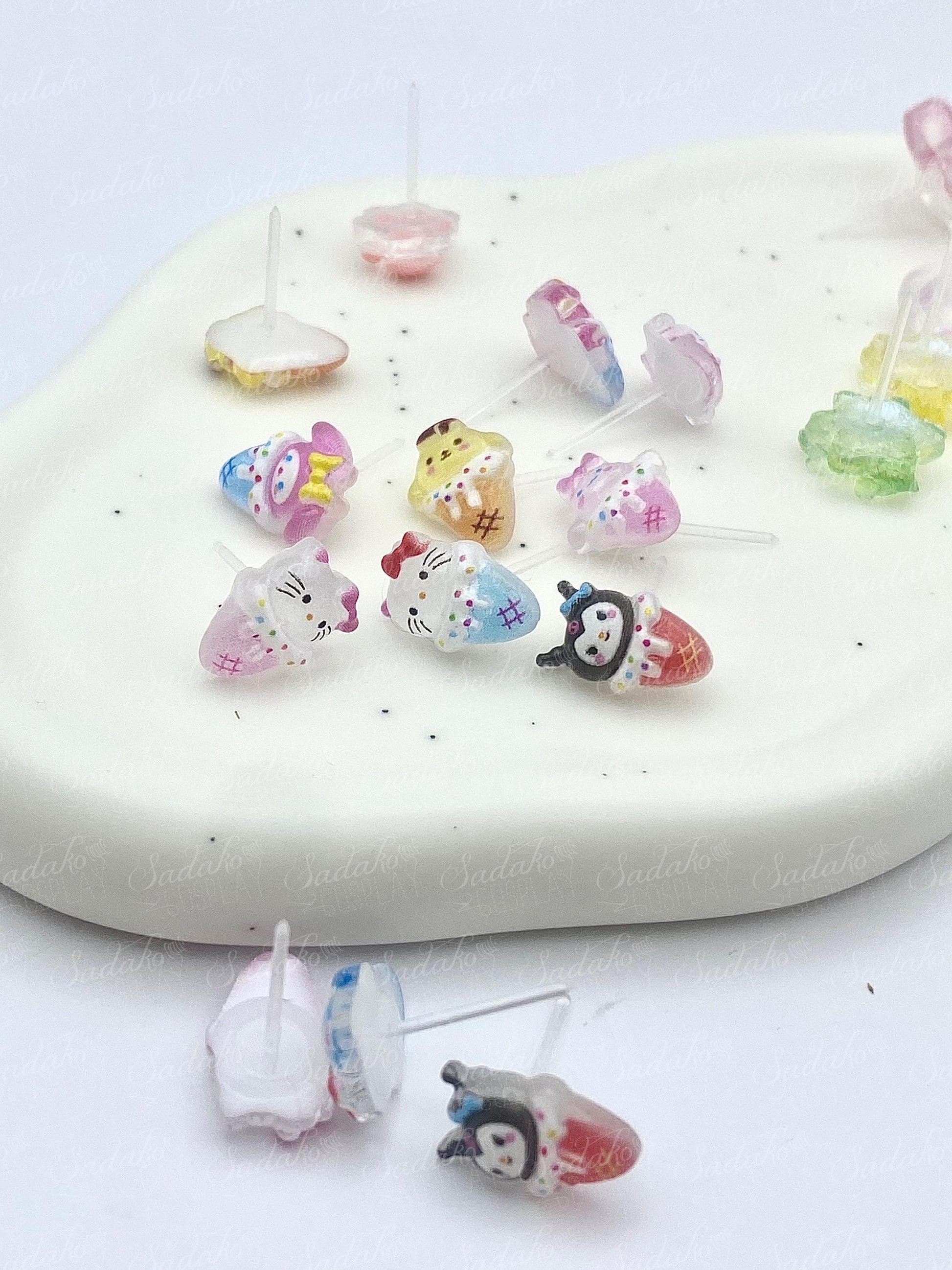 Mix & Match Hello Kitty Mini Ohrstecker