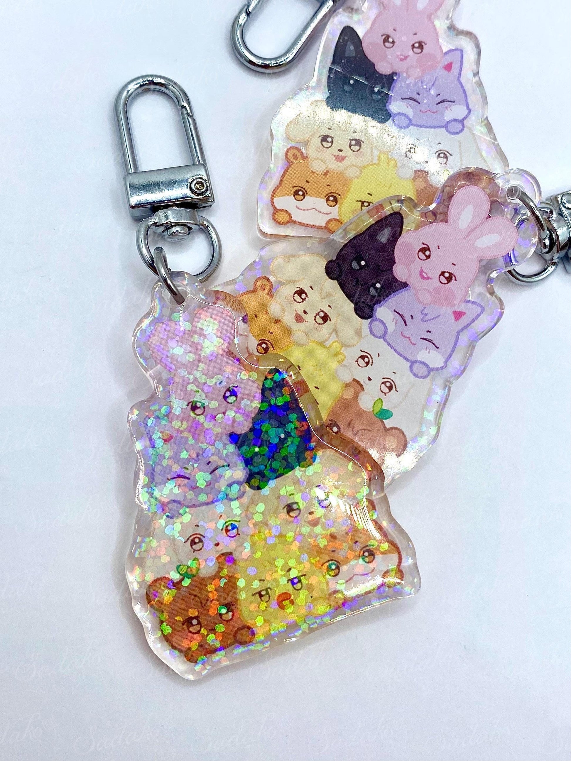 Aniteez Pile Keychain - epoxy holo glitter, ATEEZ