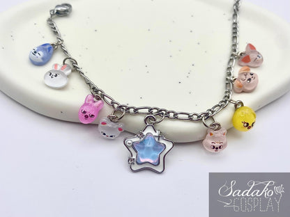 Stray Kids inspiriertes Bettelarmband mit Skzoo charms für stay, silbern