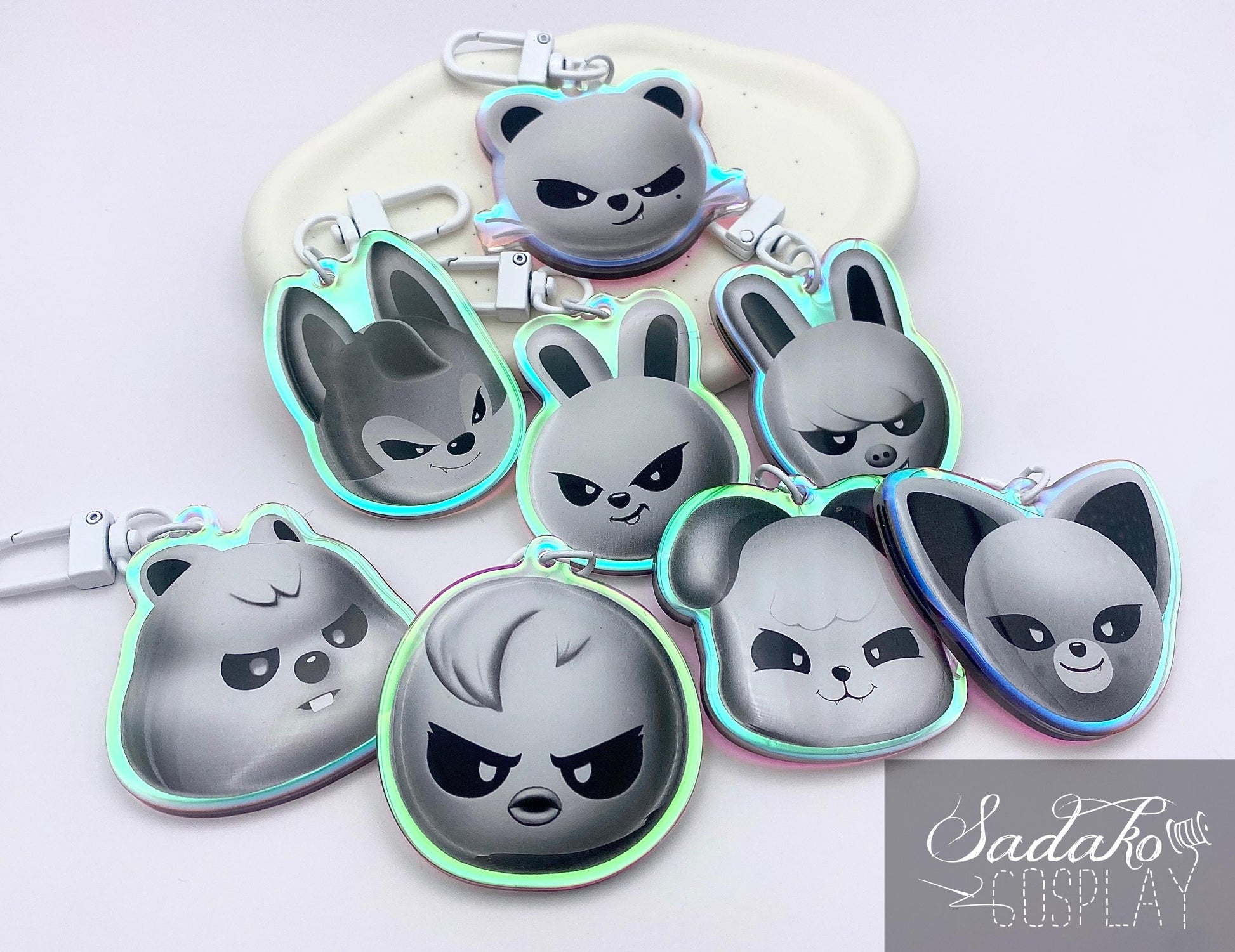 Evil SKZOO Holo laser Keychain, Stray Kids K-Pop holographischer Schlüssel Anhänger