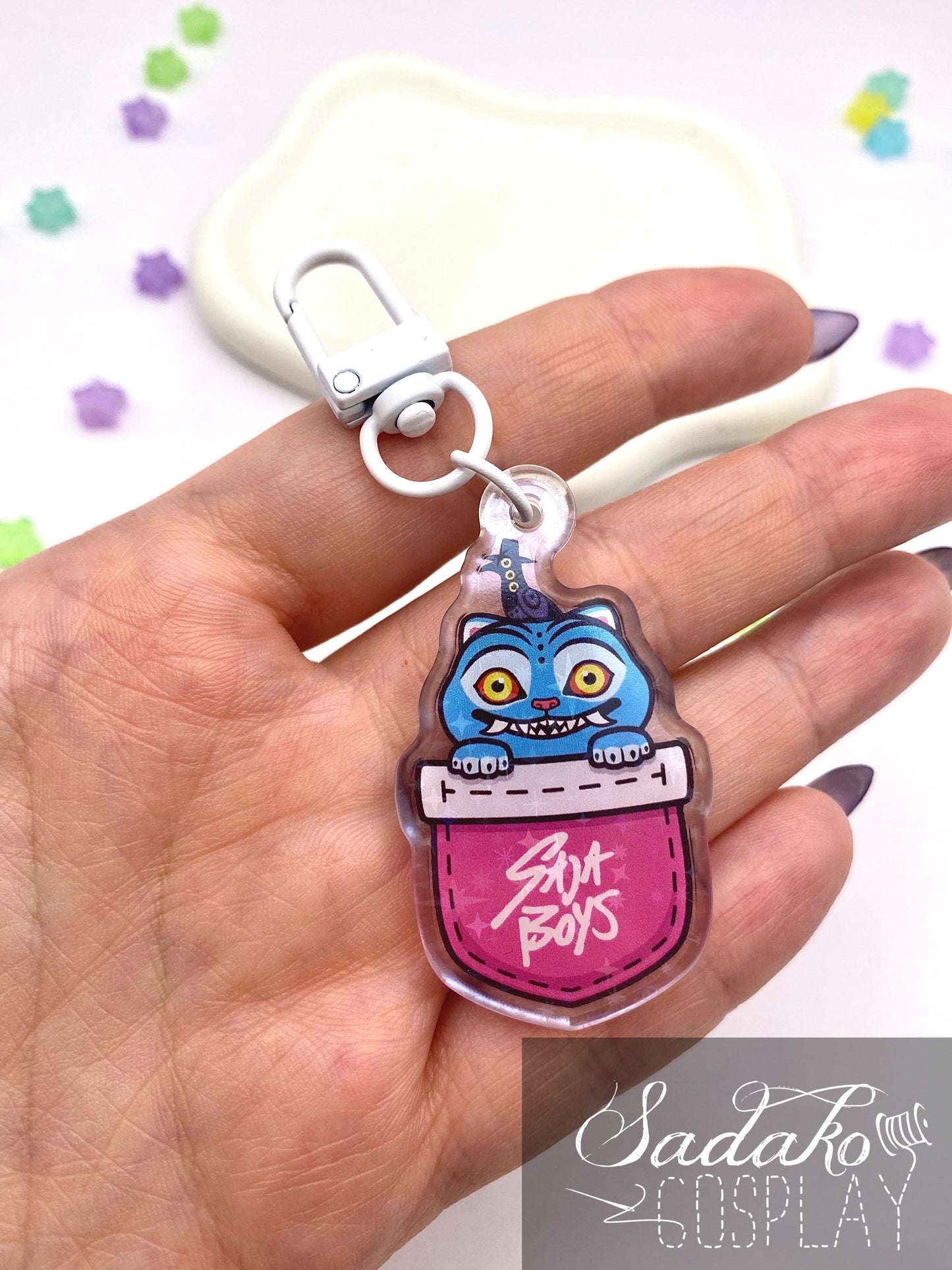 Derpy Tiger & Sussie in a Pocket Acryl Keychain mit holographischen Glitzer Sternen, K-Pop Demon Hunters acrylic Anhänger