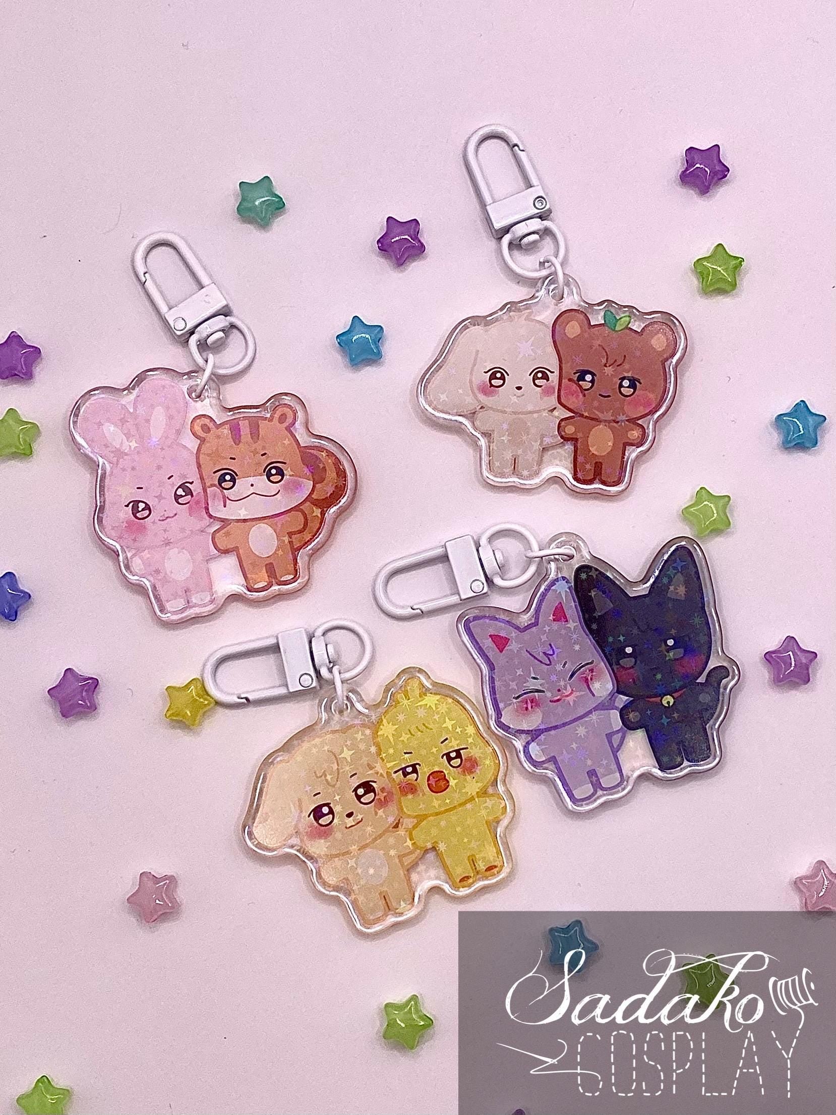 Aniteez Couple Acryl Keychain mit holographischen Glitzer Sternen, ATEEZ acrylic Anhänger, Seongjoong, Yungi, WooSan, JongSang