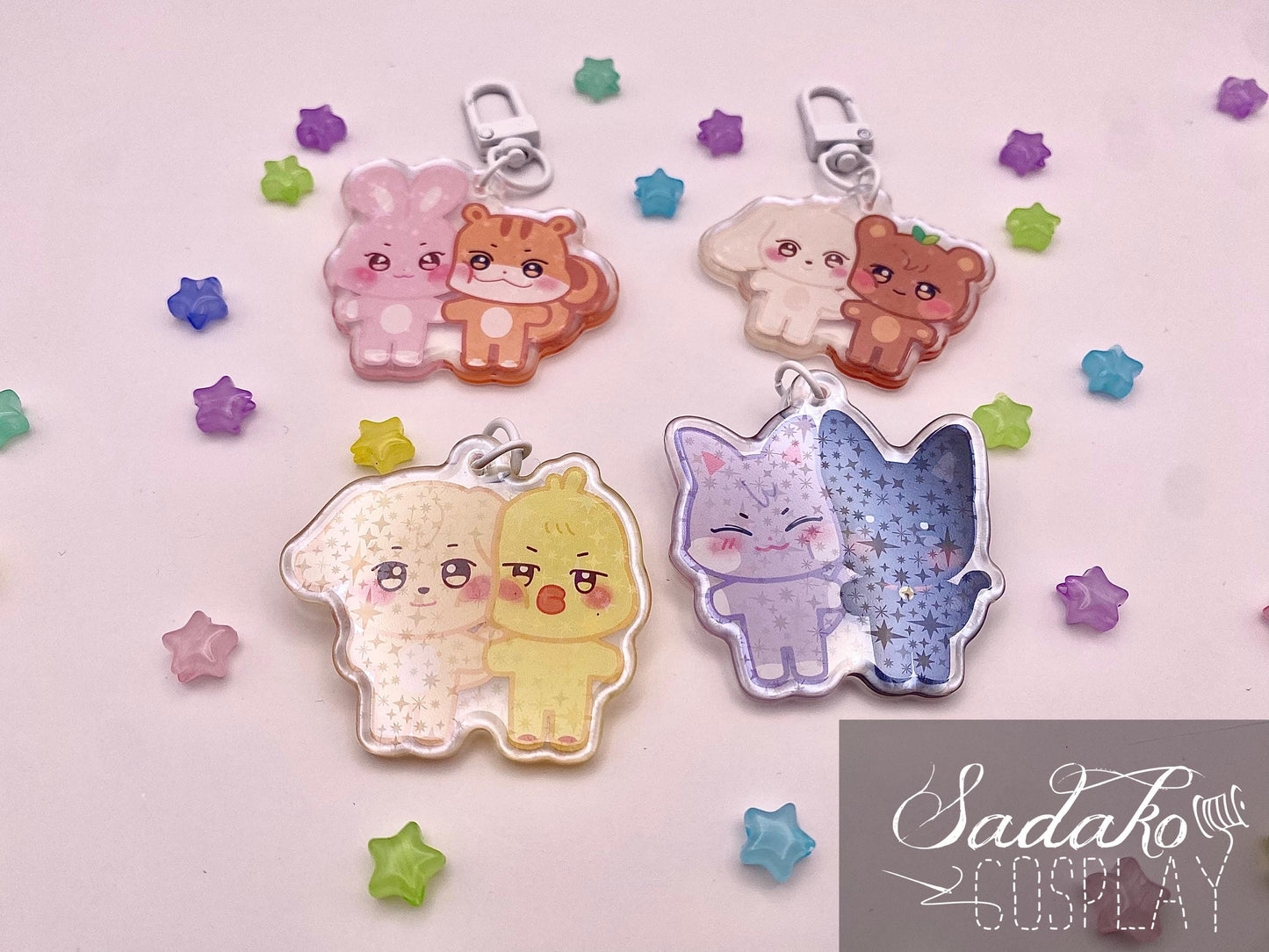 Aniteez Couple Acryl Keychain mit holographischen Glitzer Sternen, ATEEZ acrylic Anhänger, Seongjoong, Yungi, WooSan, JongSang