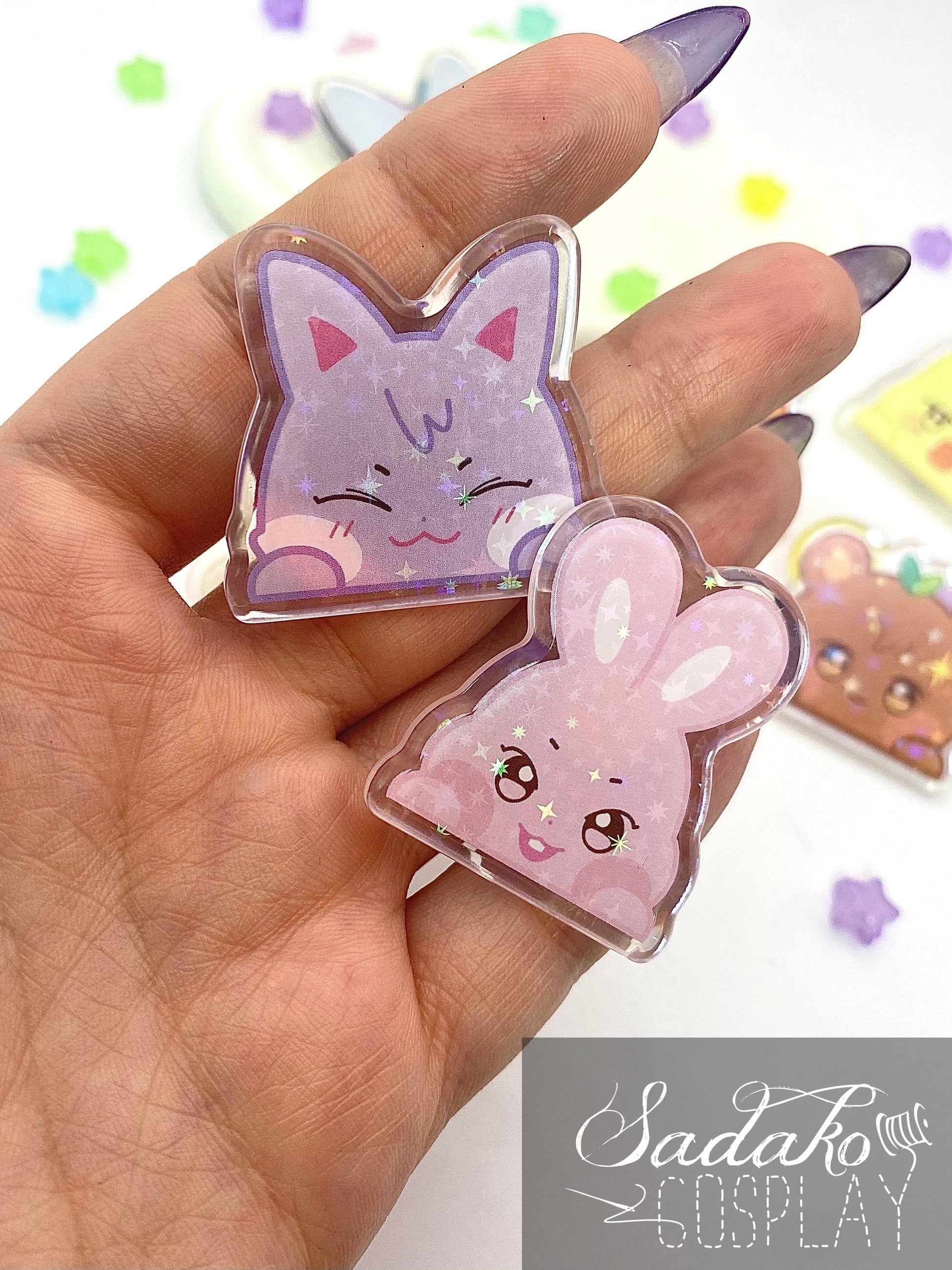 ATEEZ Peeking Acryl Pin mit holographischen Glitzer Sternen, Aniteez acrylic Button Anstecker für Atiny