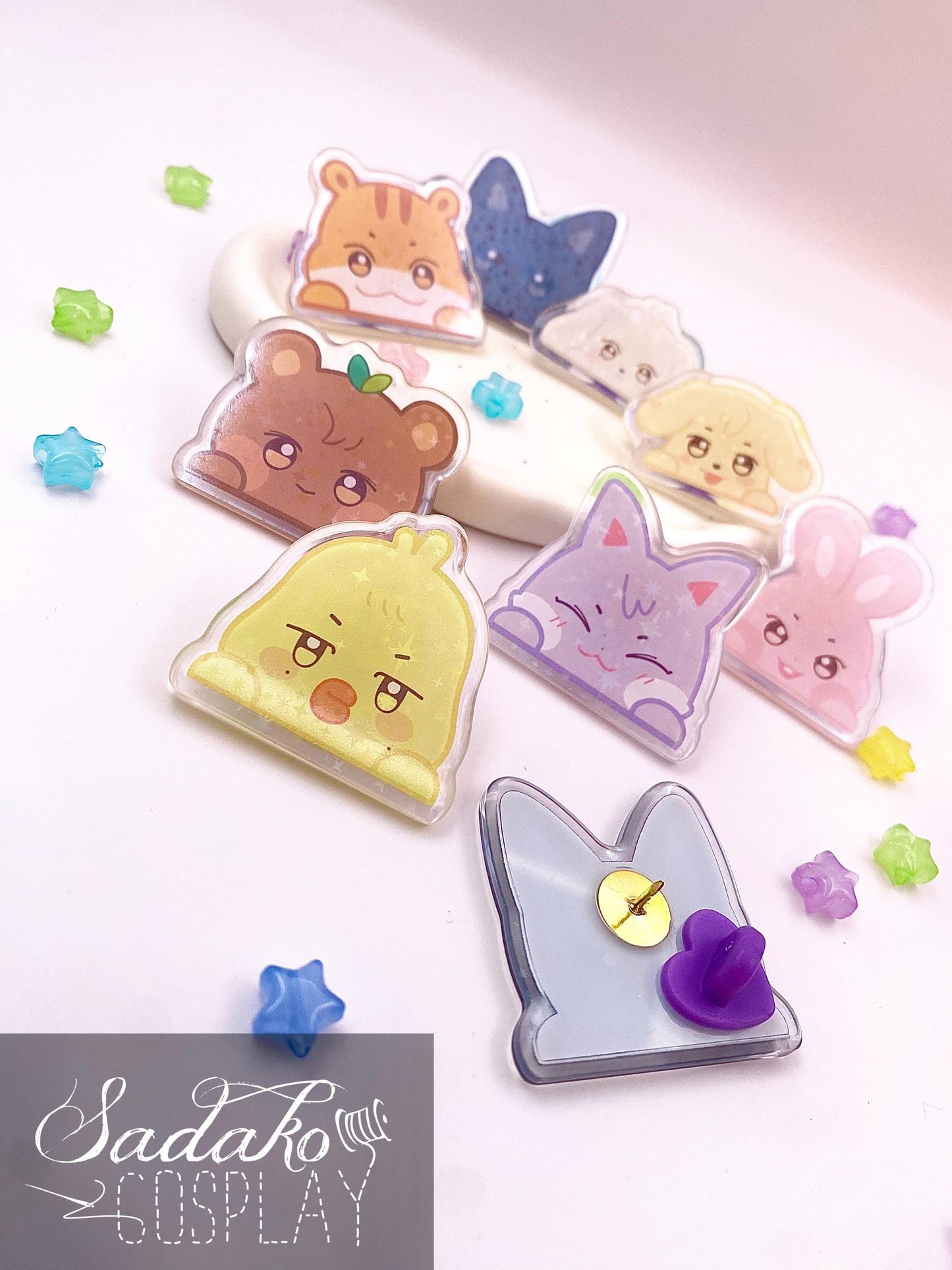 ATEEZ Peeking Acryl Pin mit holographischen Glitzer Sternen, Aniteez acrylic Button Anstecker für Atiny