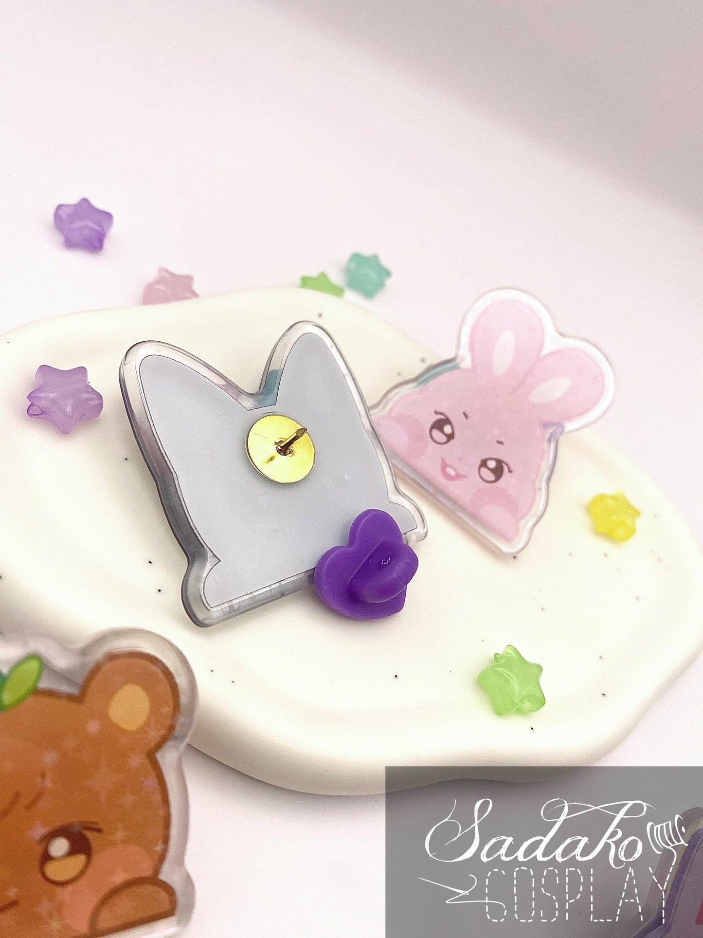 ATEEZ Peeking Acryl Pin mit holographischen Glitzer Sternen, Aniteez acrylic Button Anstecker für Atiny