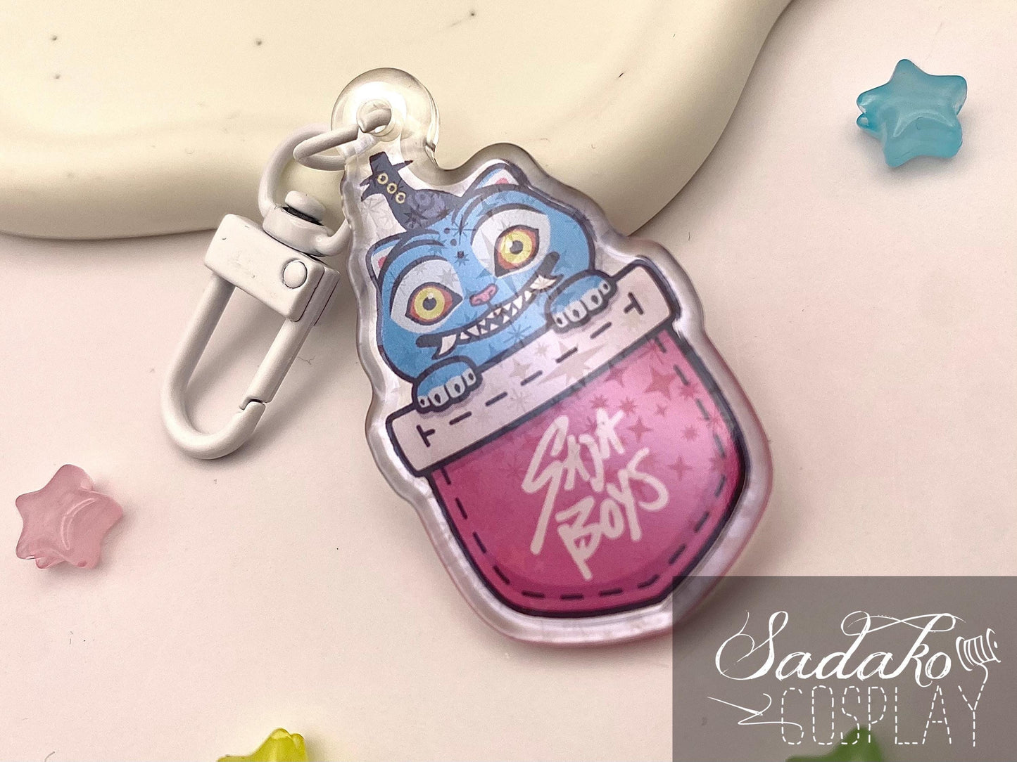 Derpy Tiger & Sussie in a Pocket Acryl Keychain mit holographischen Glitzer Sternen, K-Pop Demon Hunters acrylic Anhänger