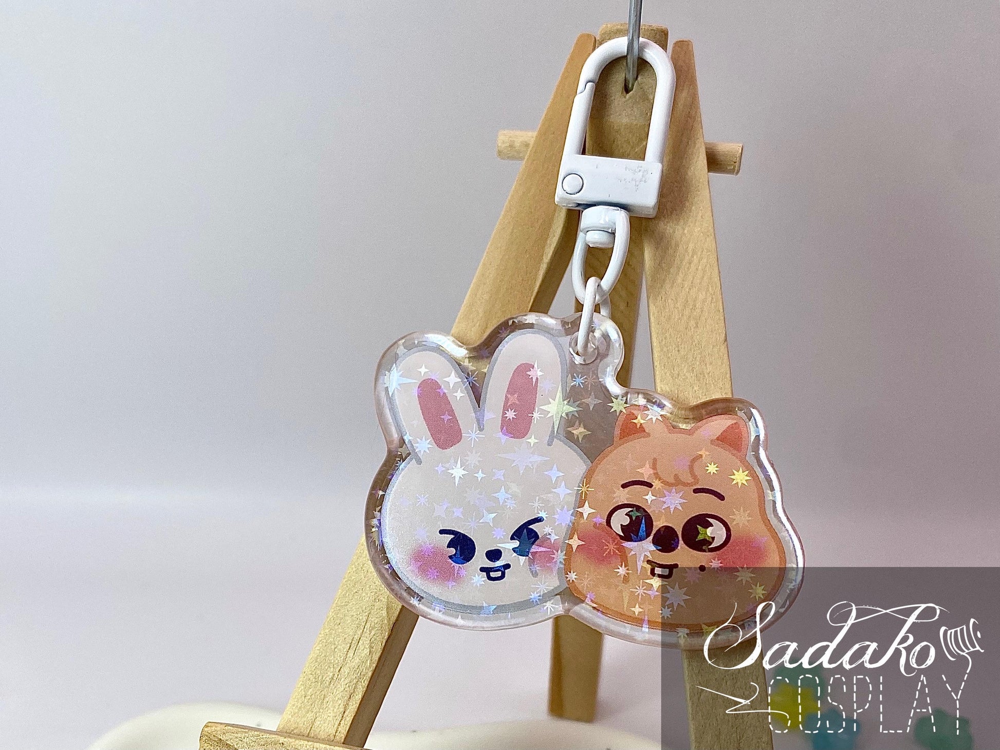 Minsung Acryl Keychain mit holographischen Glitzer Sternen, Stray Kids SKZOO acrylic Anhänger, Lee Know & Han