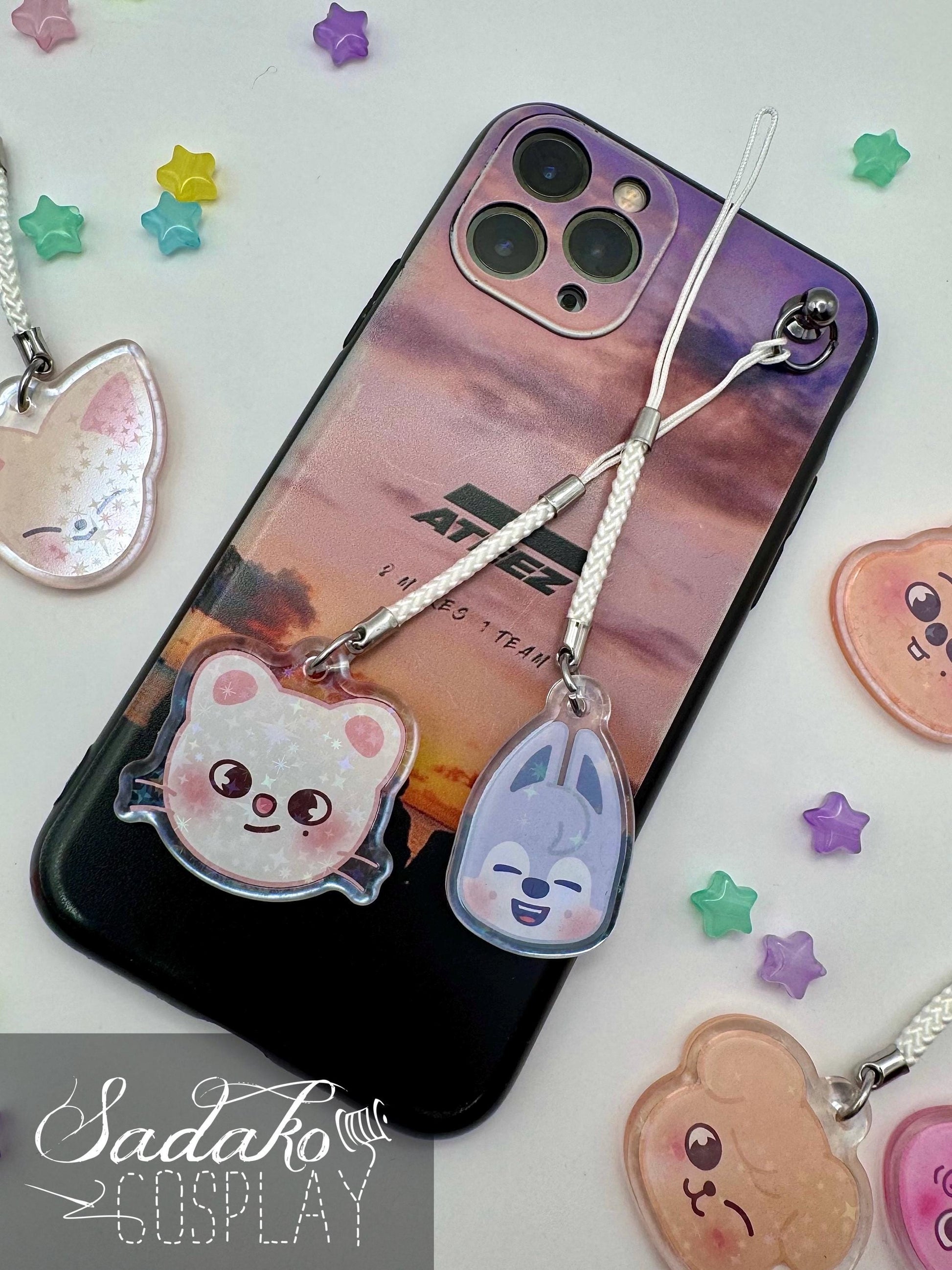 SKZOO glitzernder phone charm keychain, Stray Kids inspired für Stay