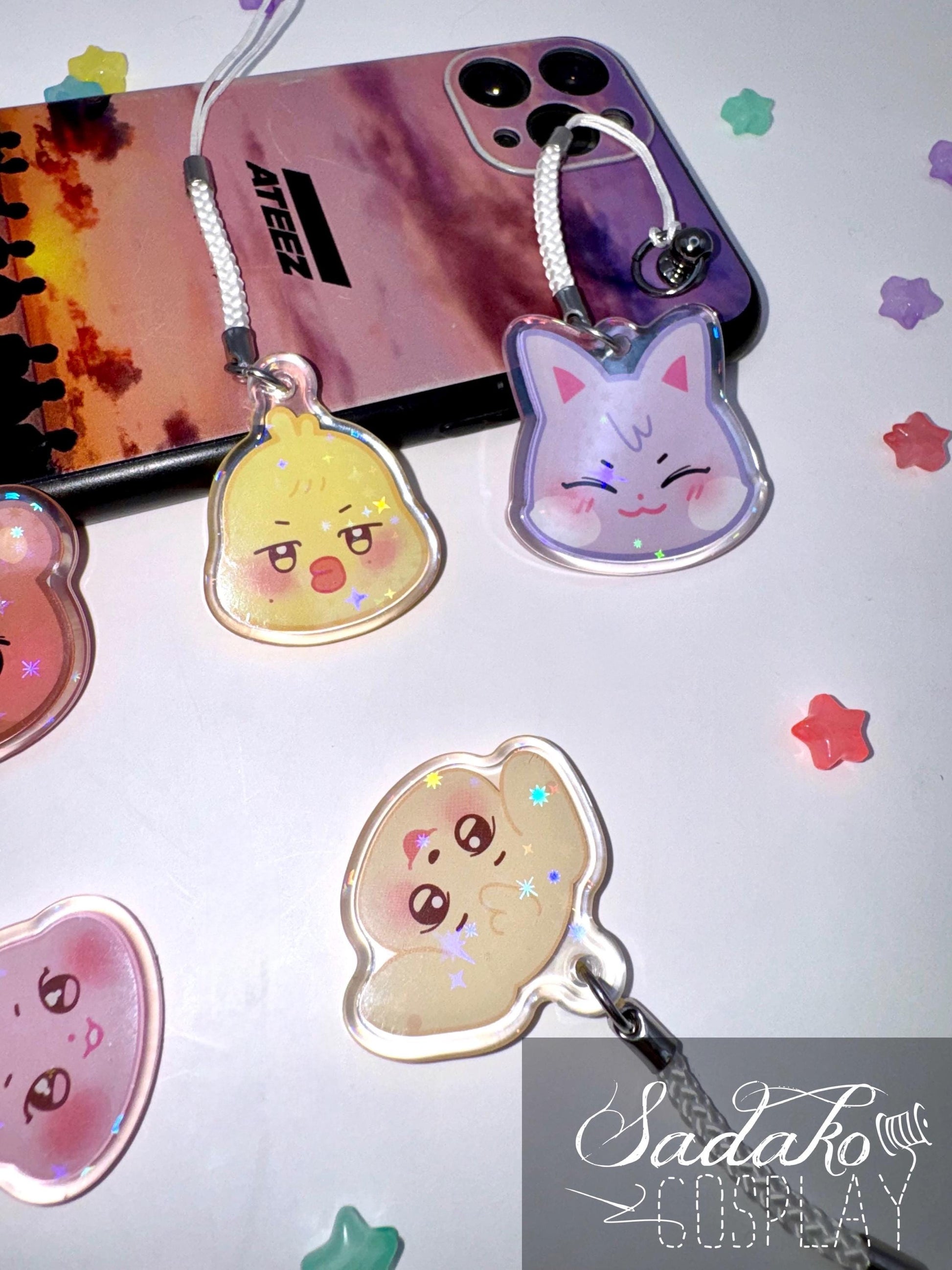 Aniteez glitzernder phone charm keychain, ATEEZ inspired für ATINY