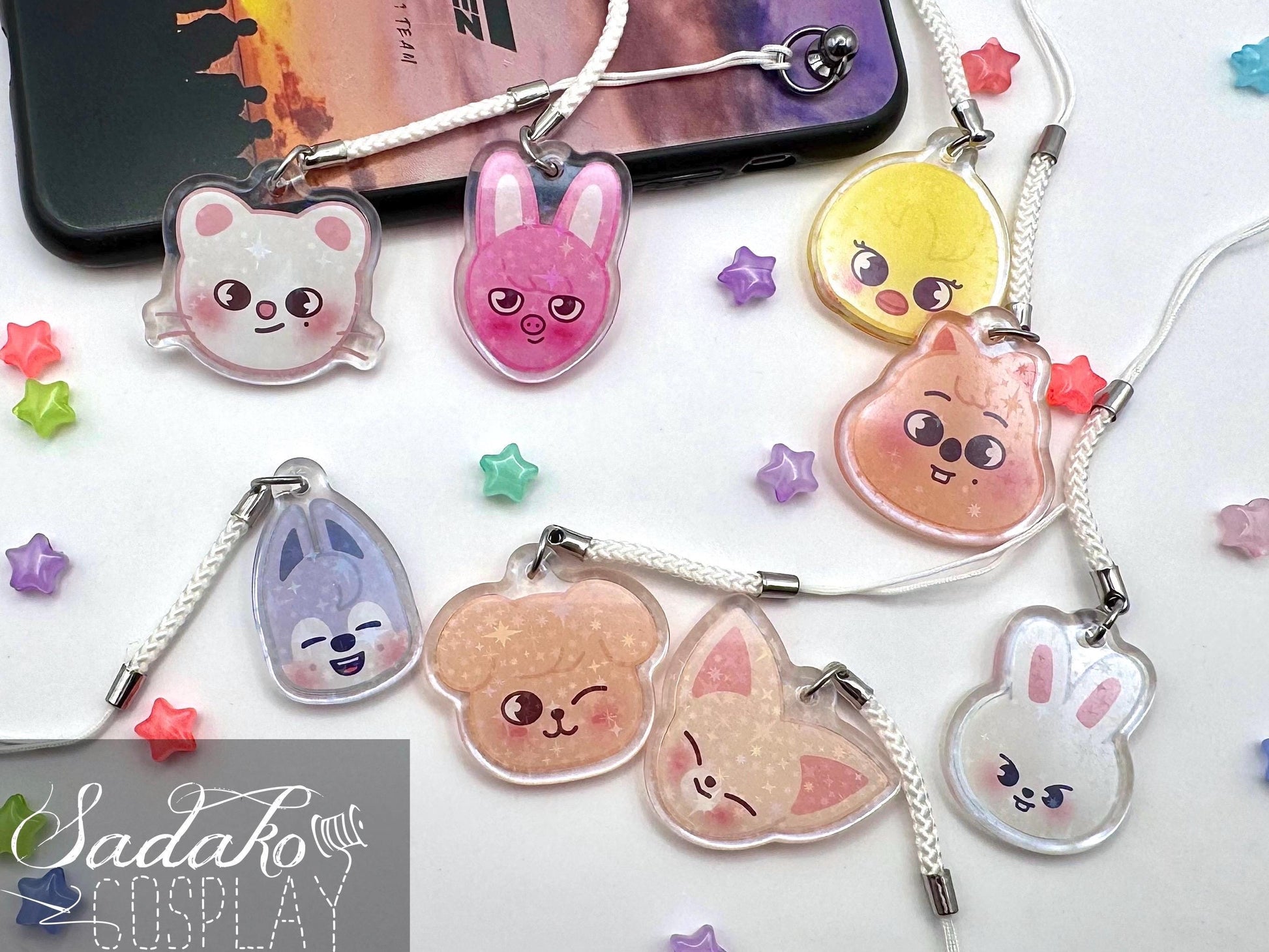 SKZOO glitzernder phone charm keychain, Stray Kids inspired für Stay