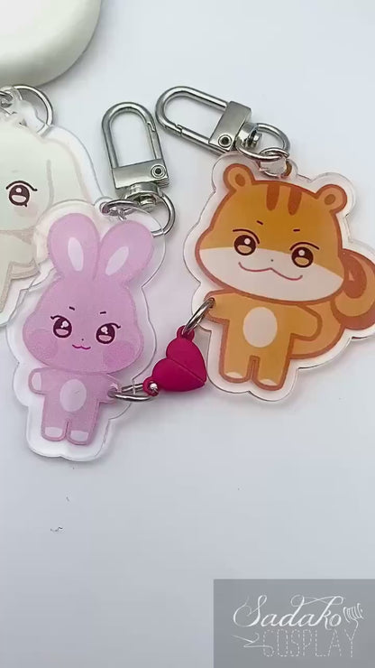 Aniteez Magnet Freundschaft Keychain, ATEEZ Acryl Anhänger Chibi, K-Pop Atiny Schlüssel Anhänger mit Herz, couple friendship besties