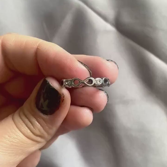 B-Ware! 8 makes 1 Team - Gold & Silber Ring mit Schmucksteinen, infinity Schleife Design - inspiriert von der K-Pop Band ATEEZ, Atiny