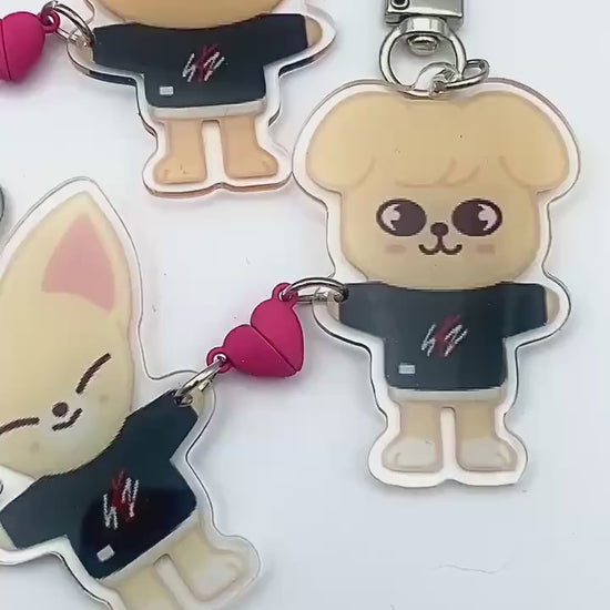 SKZOO Magnet Freundschaft Keychain, Stray Kids Acryl Anhänger Chibi, K-Pop Atiny Schlüssel Anhänger mit Herz, couple friendship besties